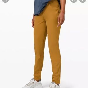 Lululemon City Sleek 30”